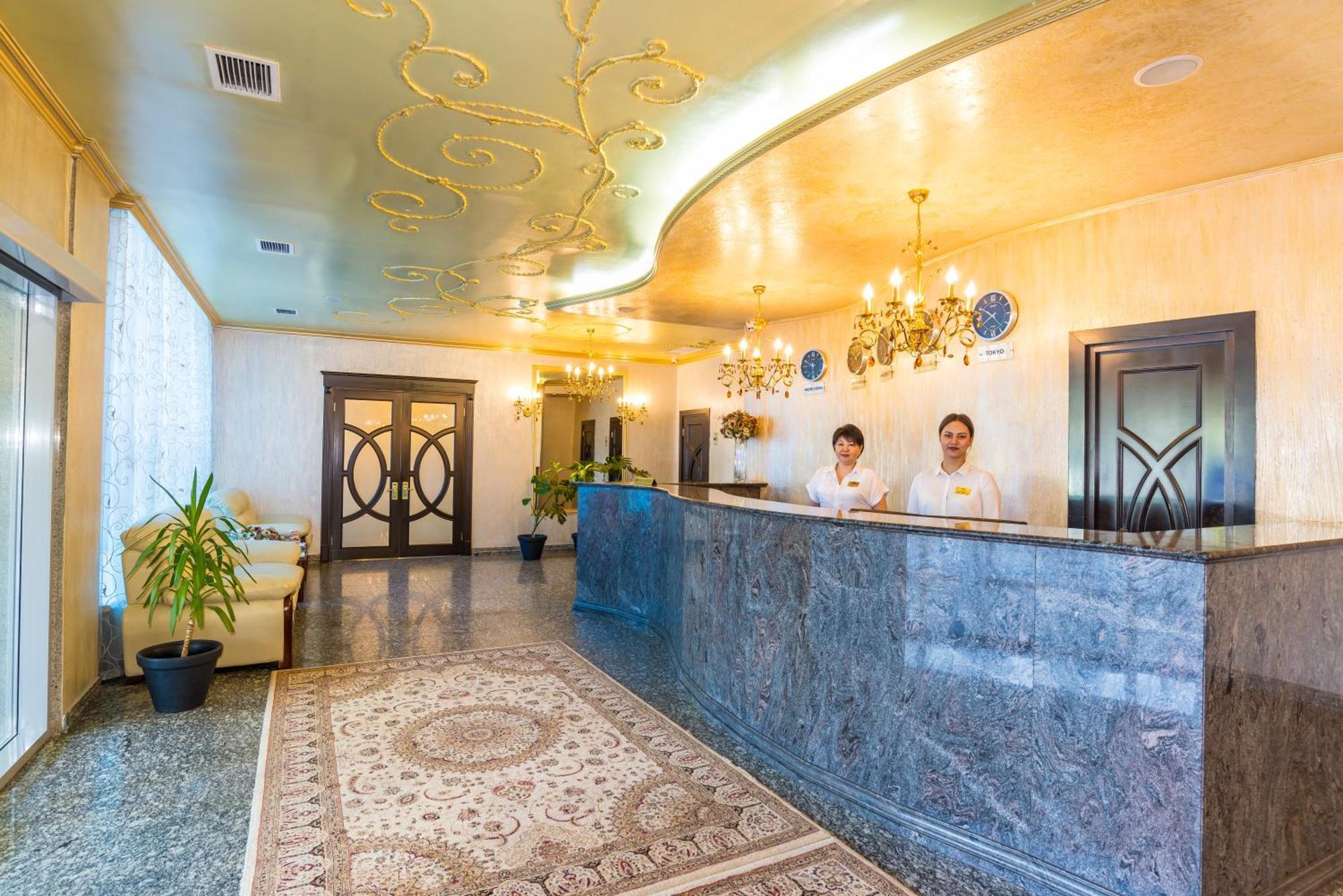 Royal Palace Hotel Almaty Exterior foto